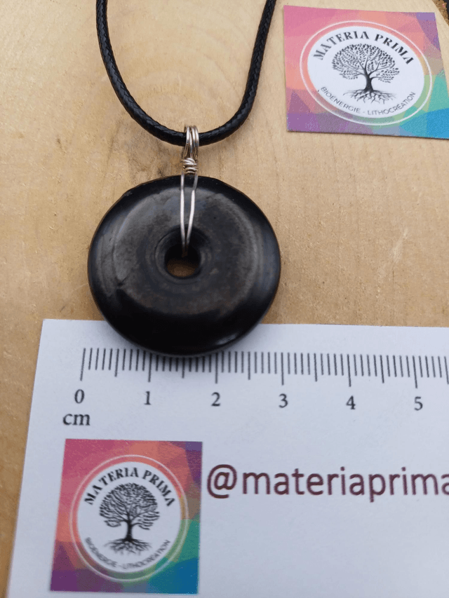 Collier shungite donut