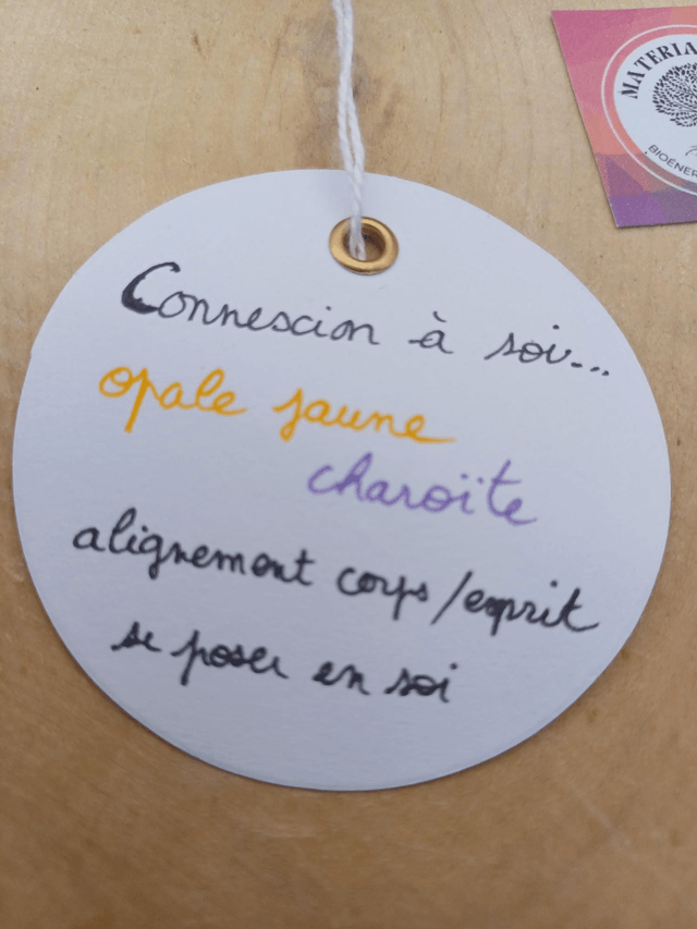 Collier charoïte