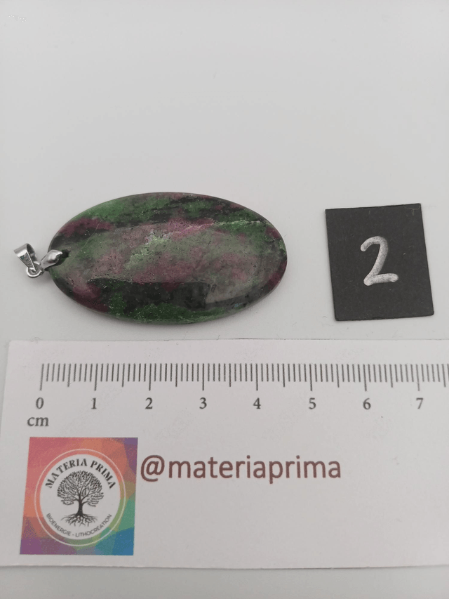 Pendentif zoïsite rubis