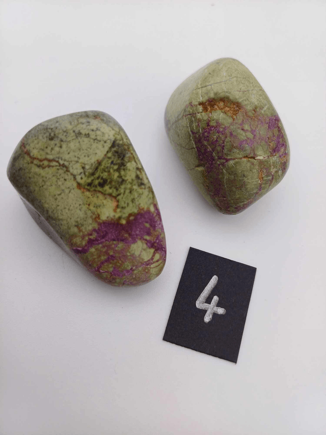 Stichtite serpentine (pierre roulée)