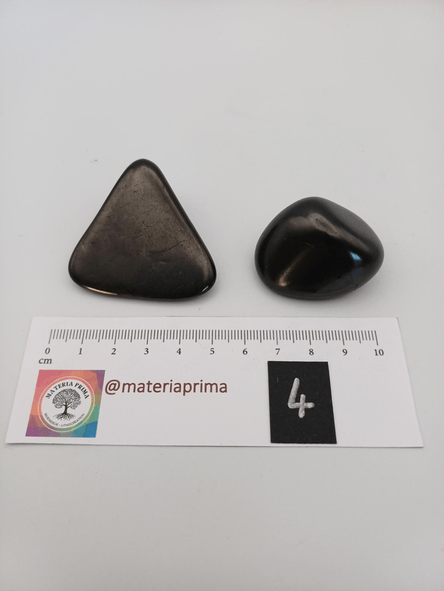 Shungite (pierre roulée) taille S