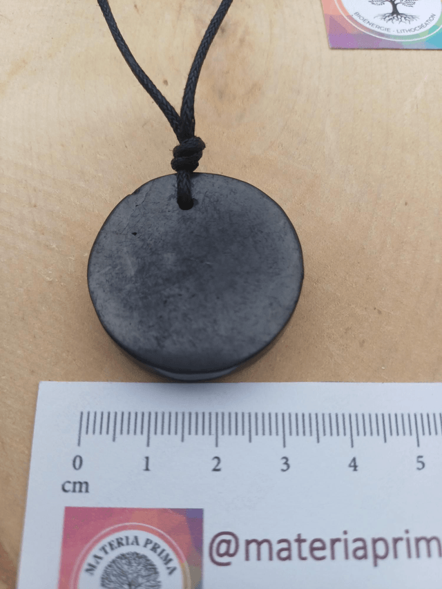 Pendentif shungite rond 12g