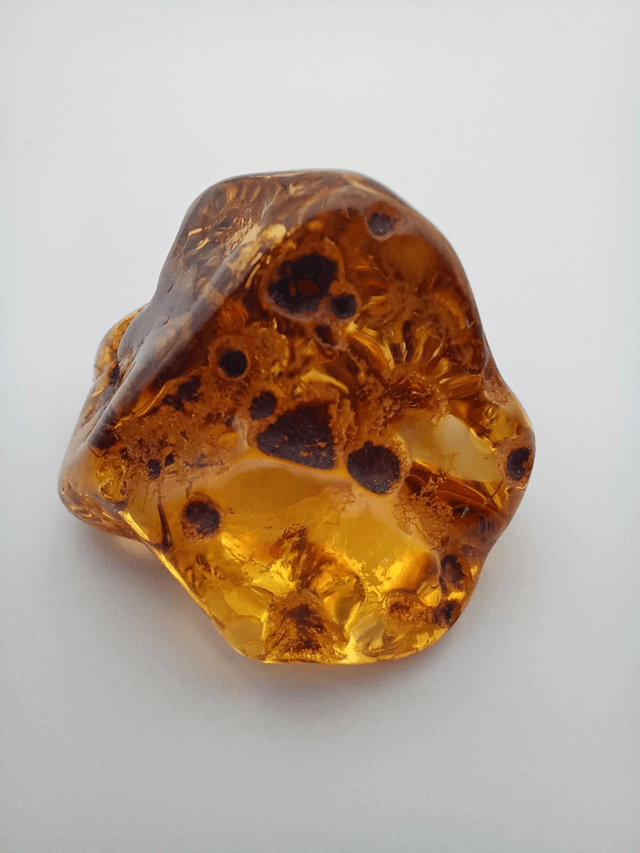 Ambre taille M (9-10g)