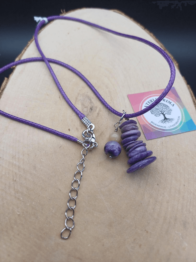 Collier charoïte