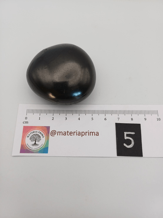 Shungite (pierre roulée) taille M
