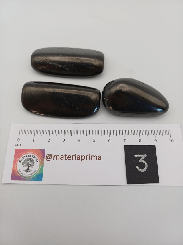 Shungite (pierre roulée) taille S