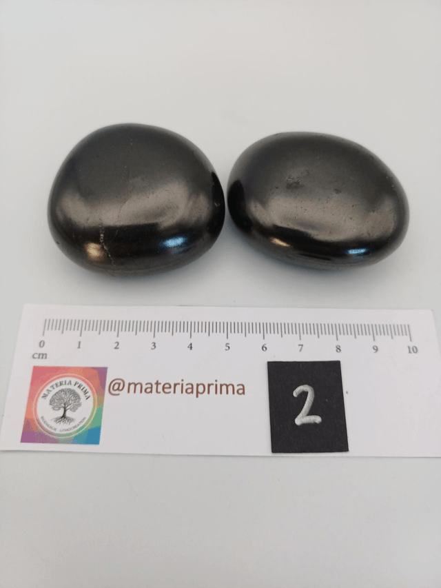 Shungite (pierre roulée) taille M