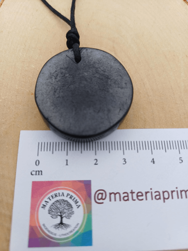 Pendentif shungite rond 17g