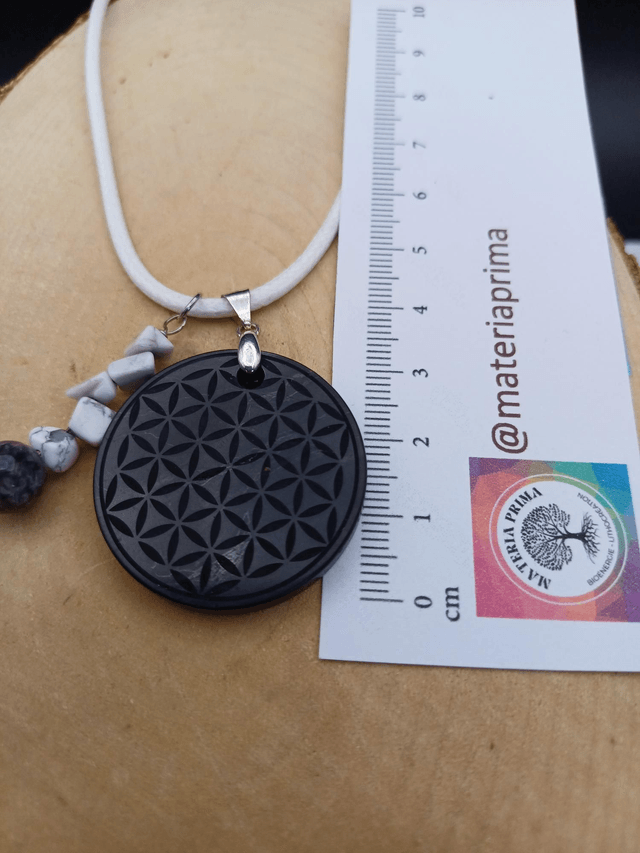 Collier shungite fleur de vie / howlite / charoïte