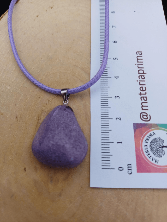 Collier stichtite